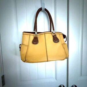Relic Leather Purse Yellow and Brown